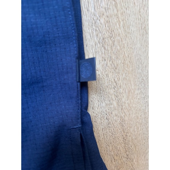 Lululemon Airing Easy Short Sleeve Shirt Mens Large Classic Fit Button Up Preppy - Picture 5 of 10